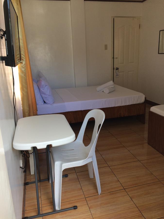 Bella Vita Guest House Coron Exterior photo
