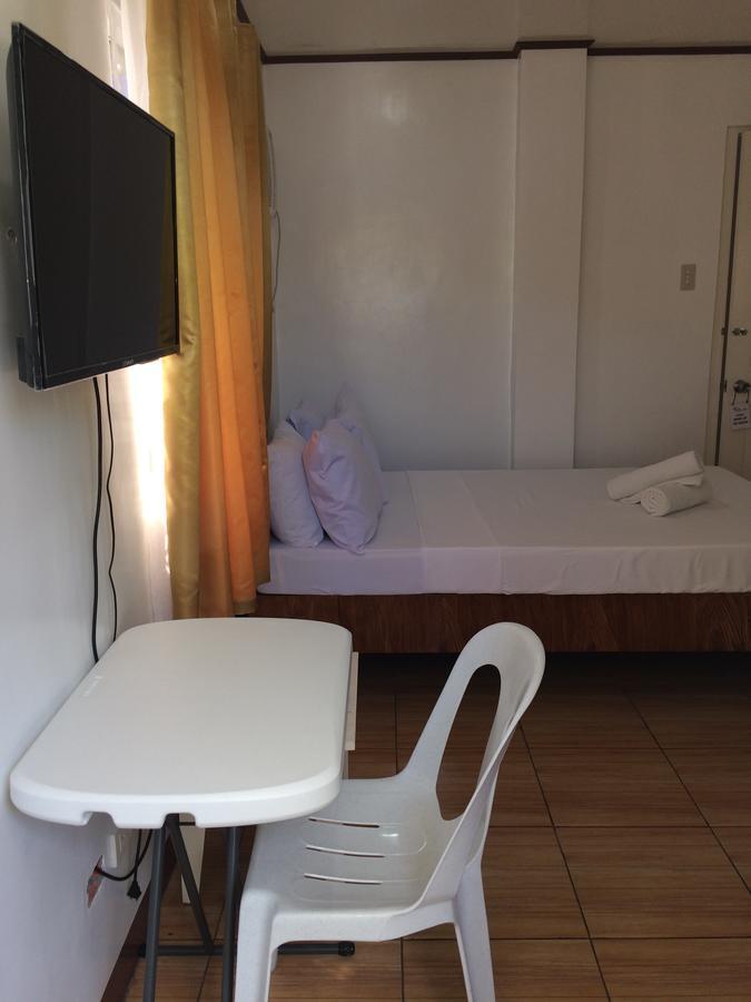 Bella Vita Guest House Coron Exterior photo
